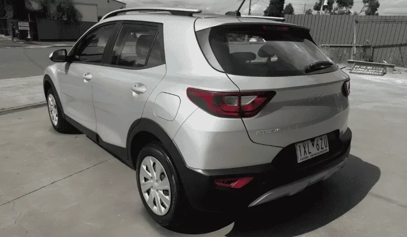
								2023 Kia Stonic full									