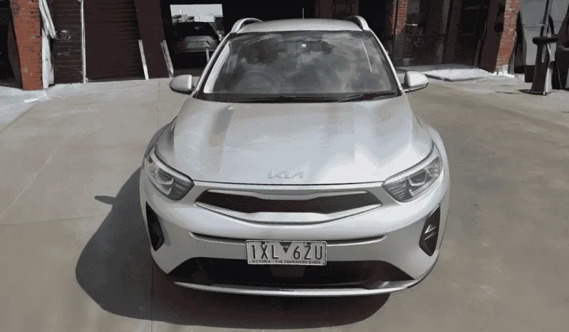 
								2023 Kia Stonic full									