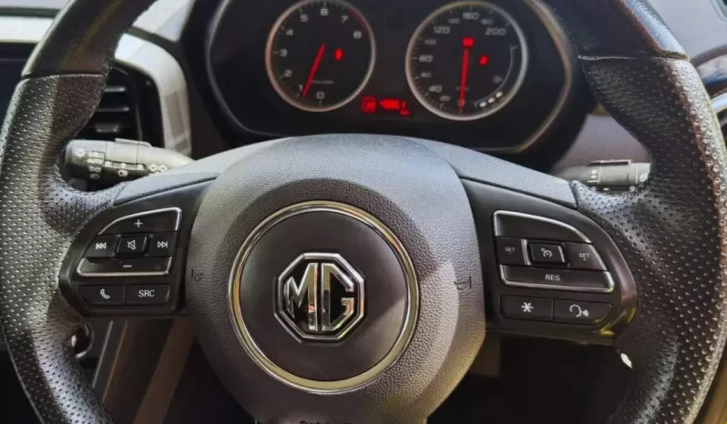 
								2022 MG3 Core full									
