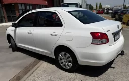 2009 Toyota Yaris YRS