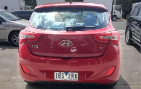 2013 Hundai I30 SR