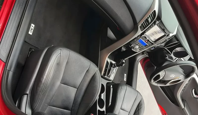 
								2013 Hundai I30 SR full									