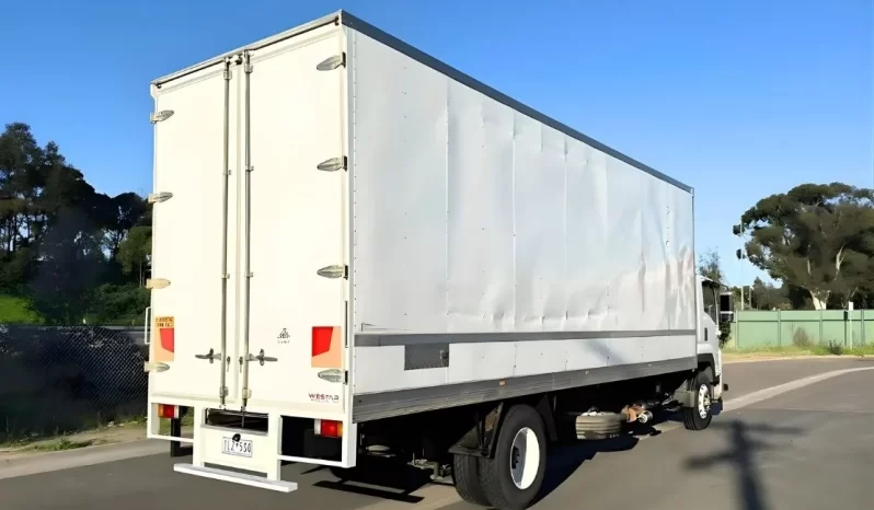 
								2017 ISUZU FVD full									