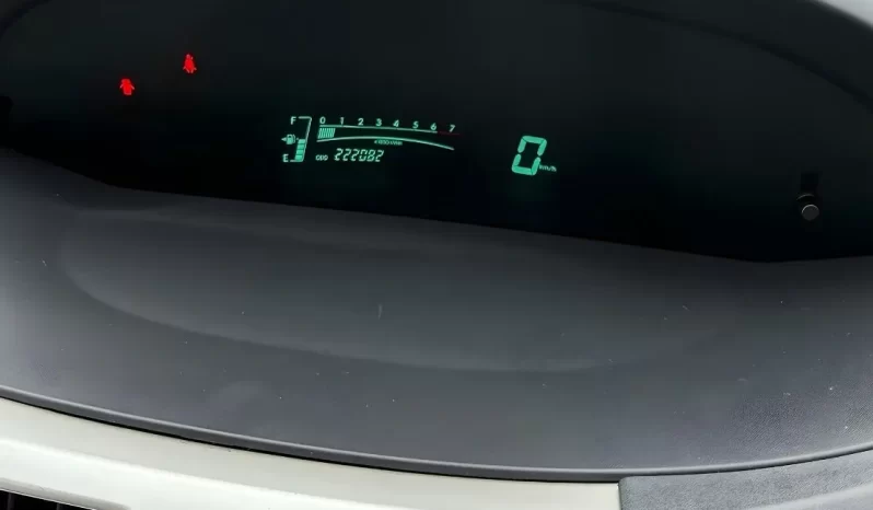 
								2008 Toyota Yaris full									