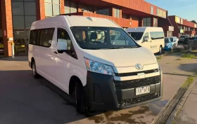 2022 TOYOTA COMMUTER BUS